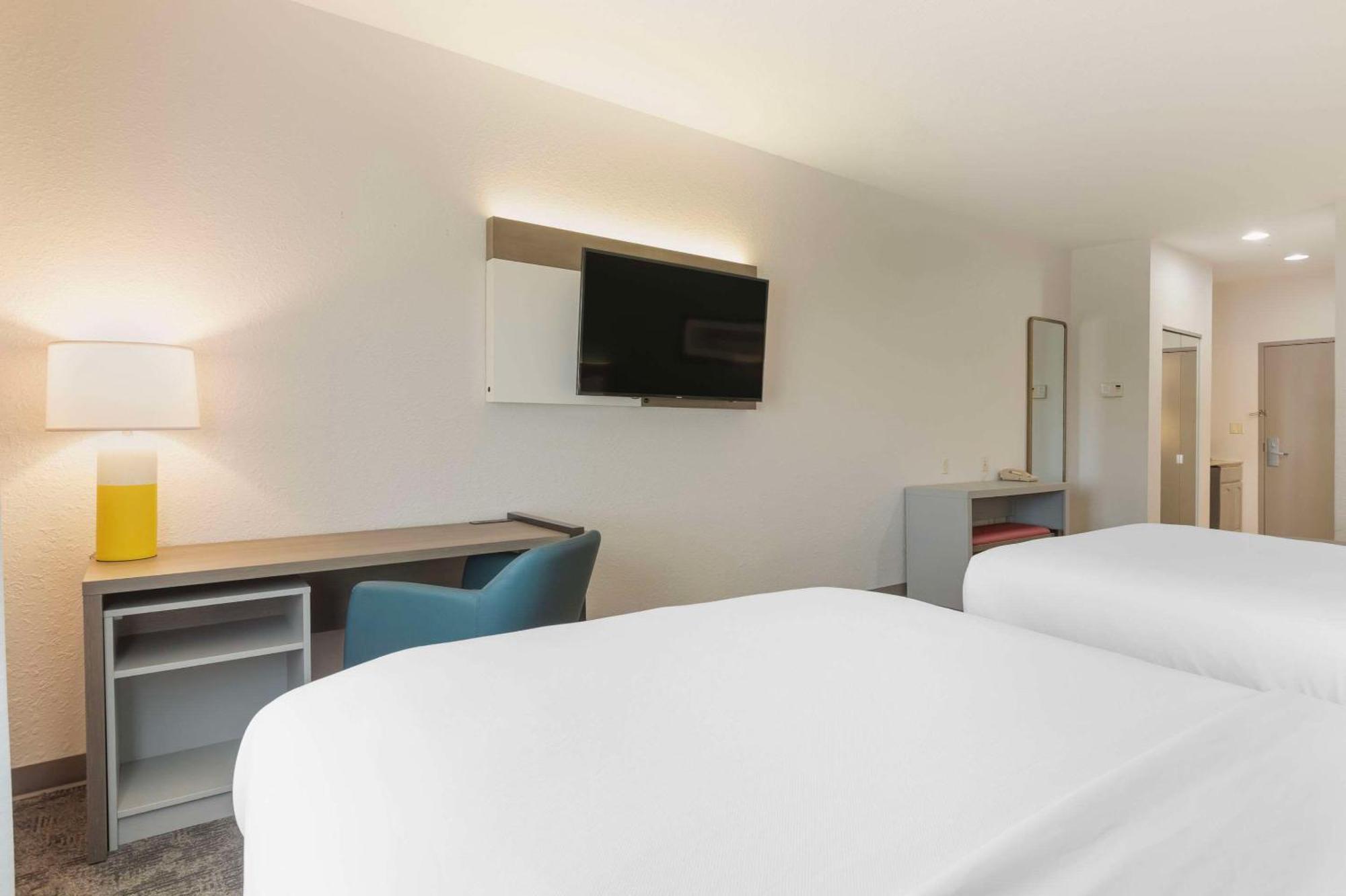 Comfort Inn & Suites Davenport - Quad Cities Екстер'єр фото