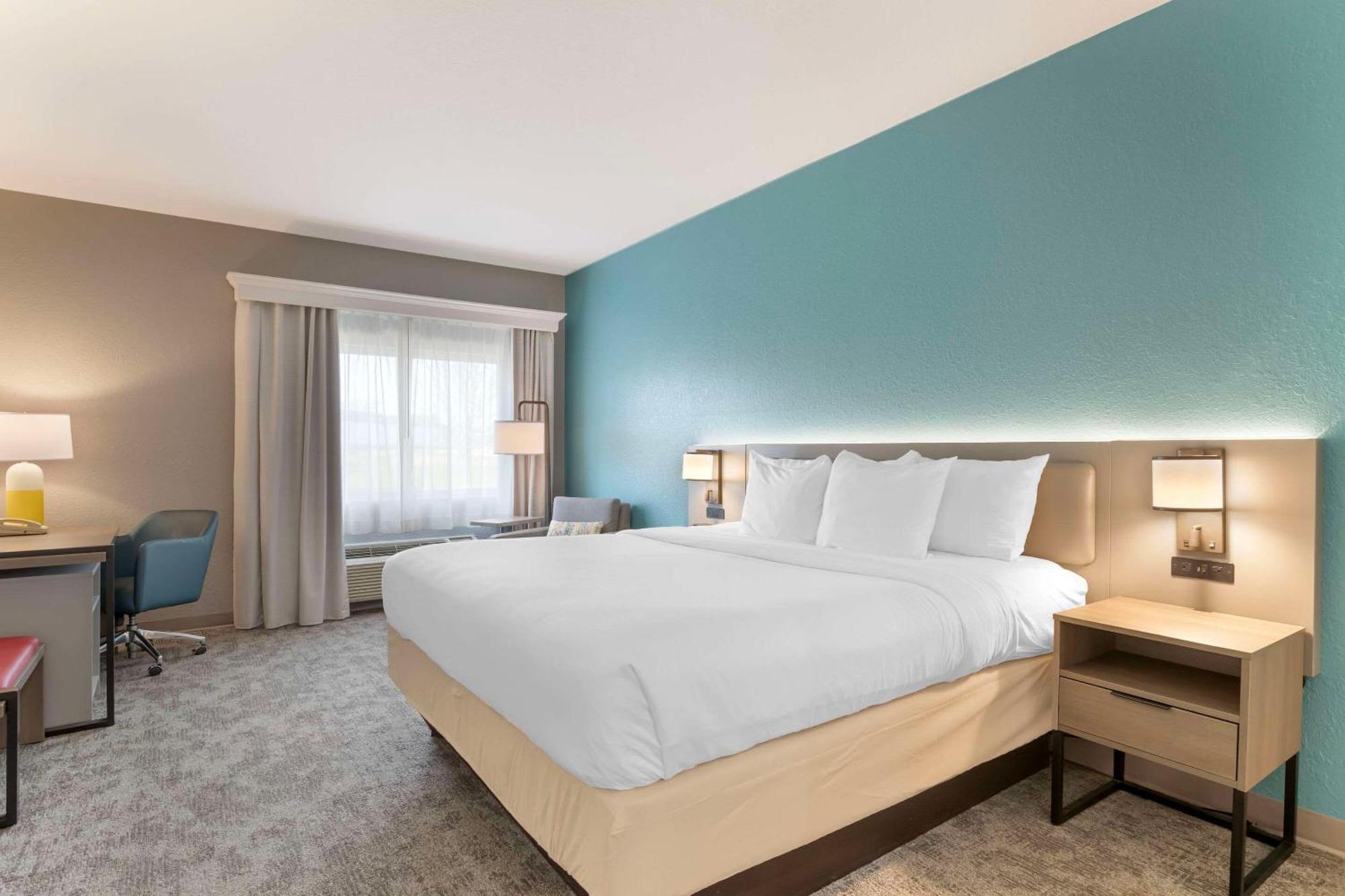 Comfort Inn & Suites Davenport - Quad Cities Екстер'єр фото