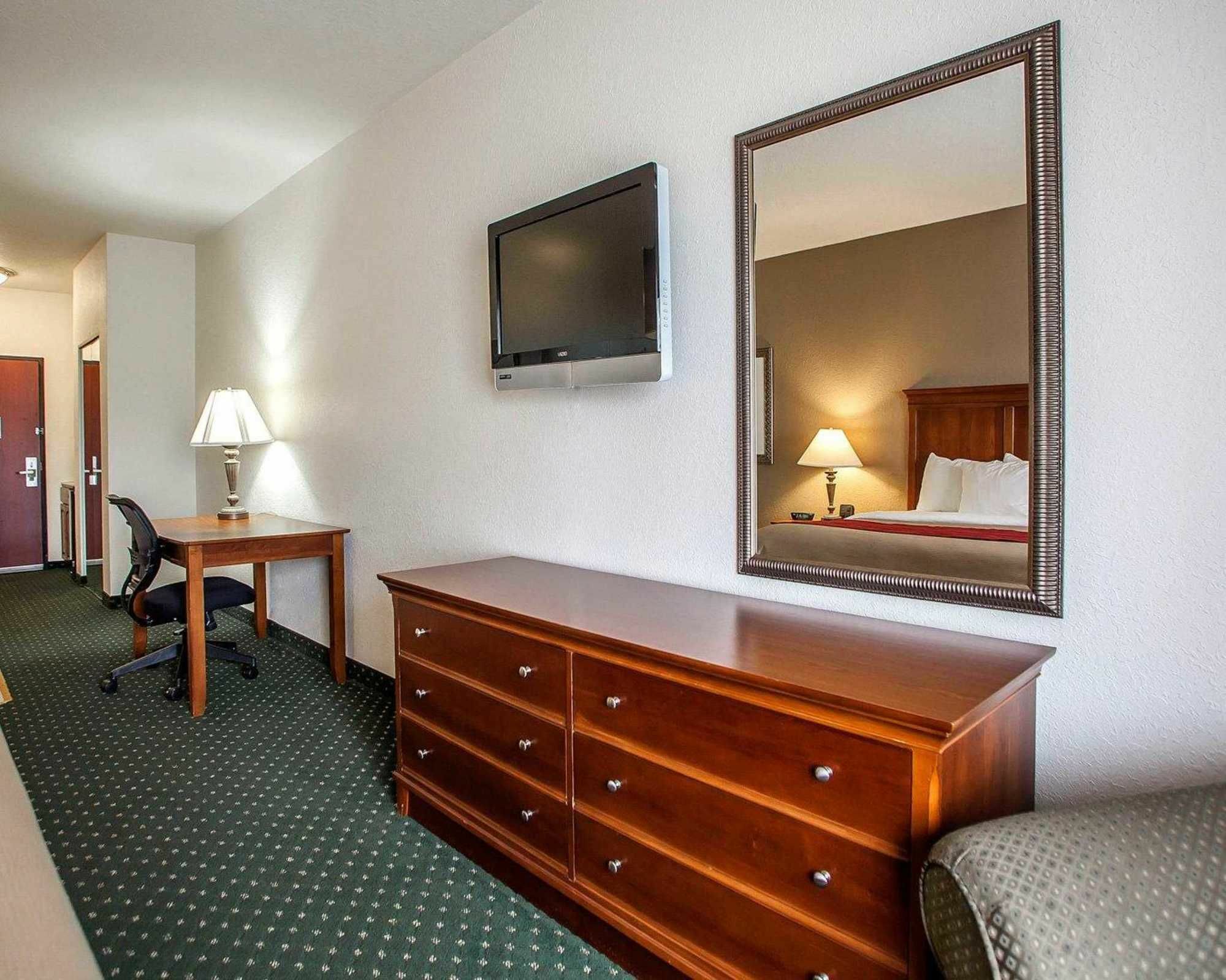 Comfort Inn & Suites Davenport - Quad Cities Екстер'єр фото