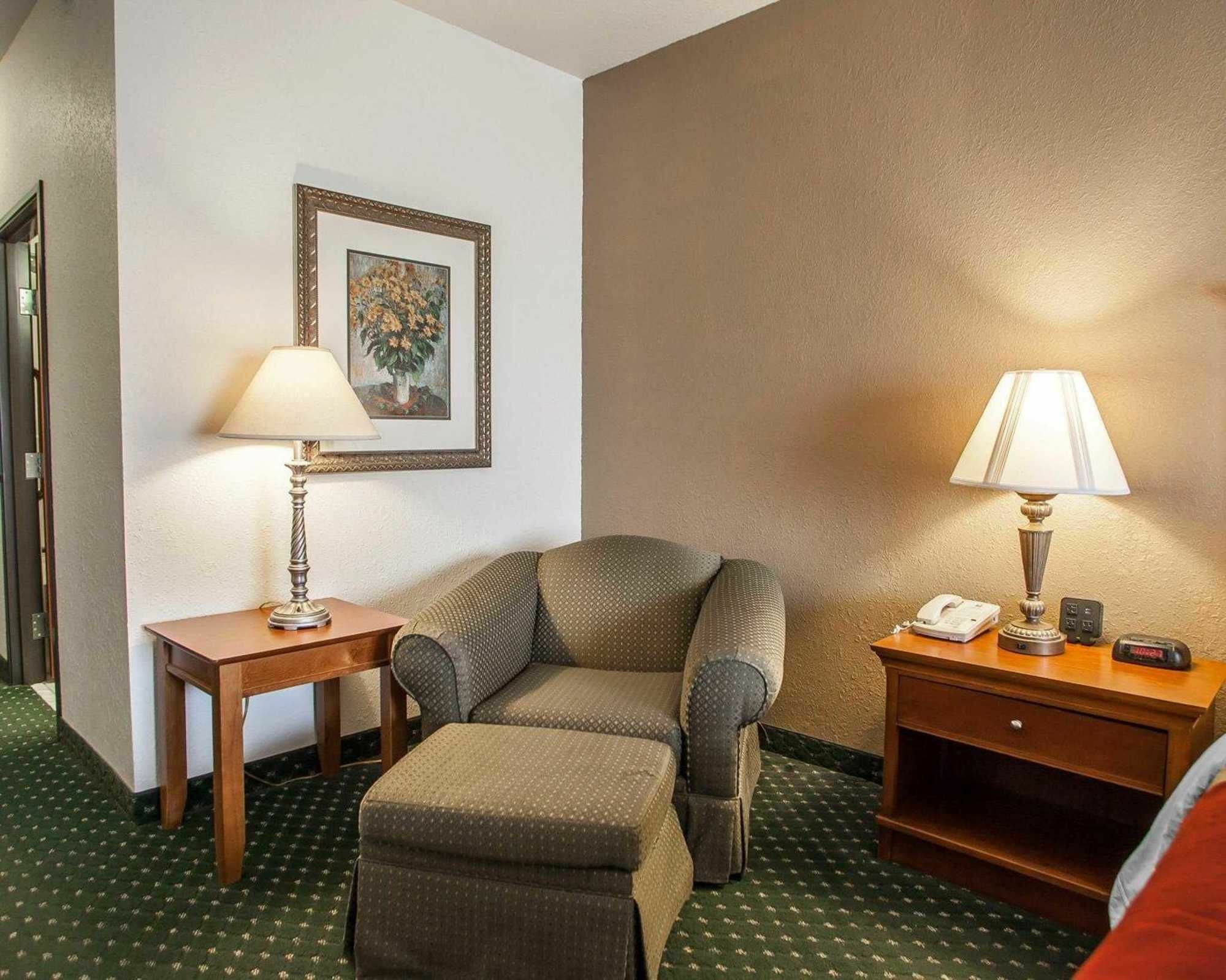 Comfort Inn & Suites Davenport - Quad Cities Екстер'єр фото